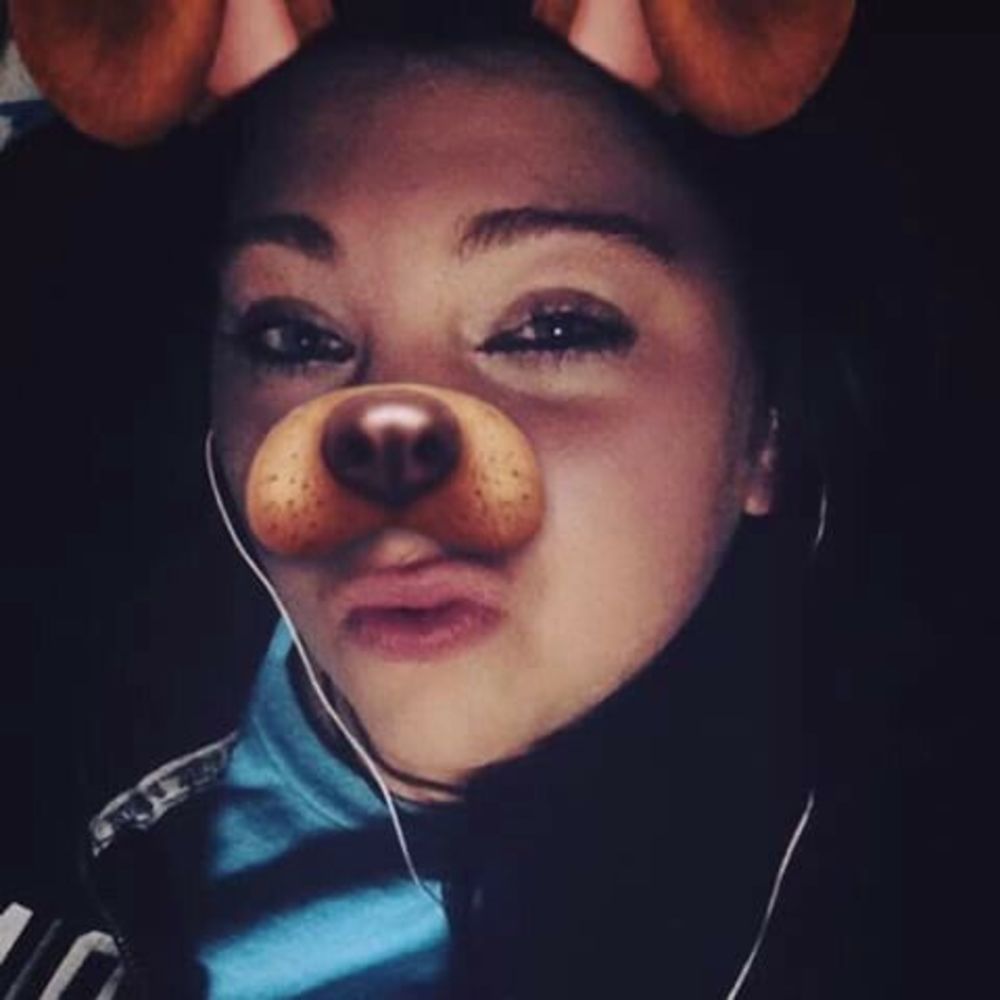 Meet your Posher, Tiffany